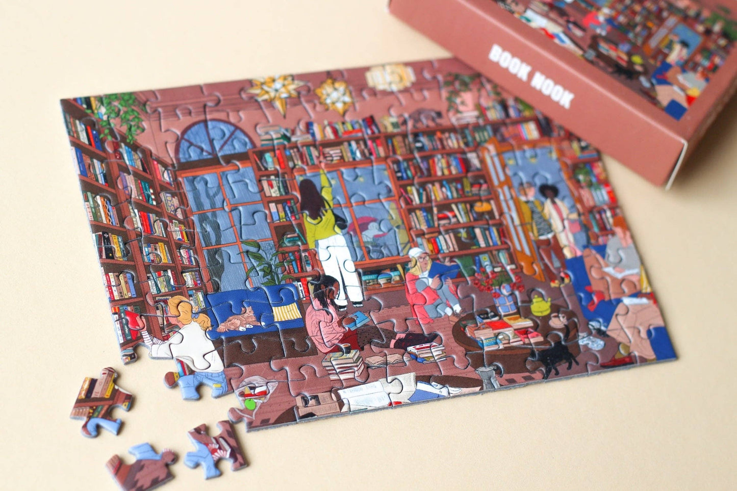 Mini Puzzle Book Nook, 99 Pieces